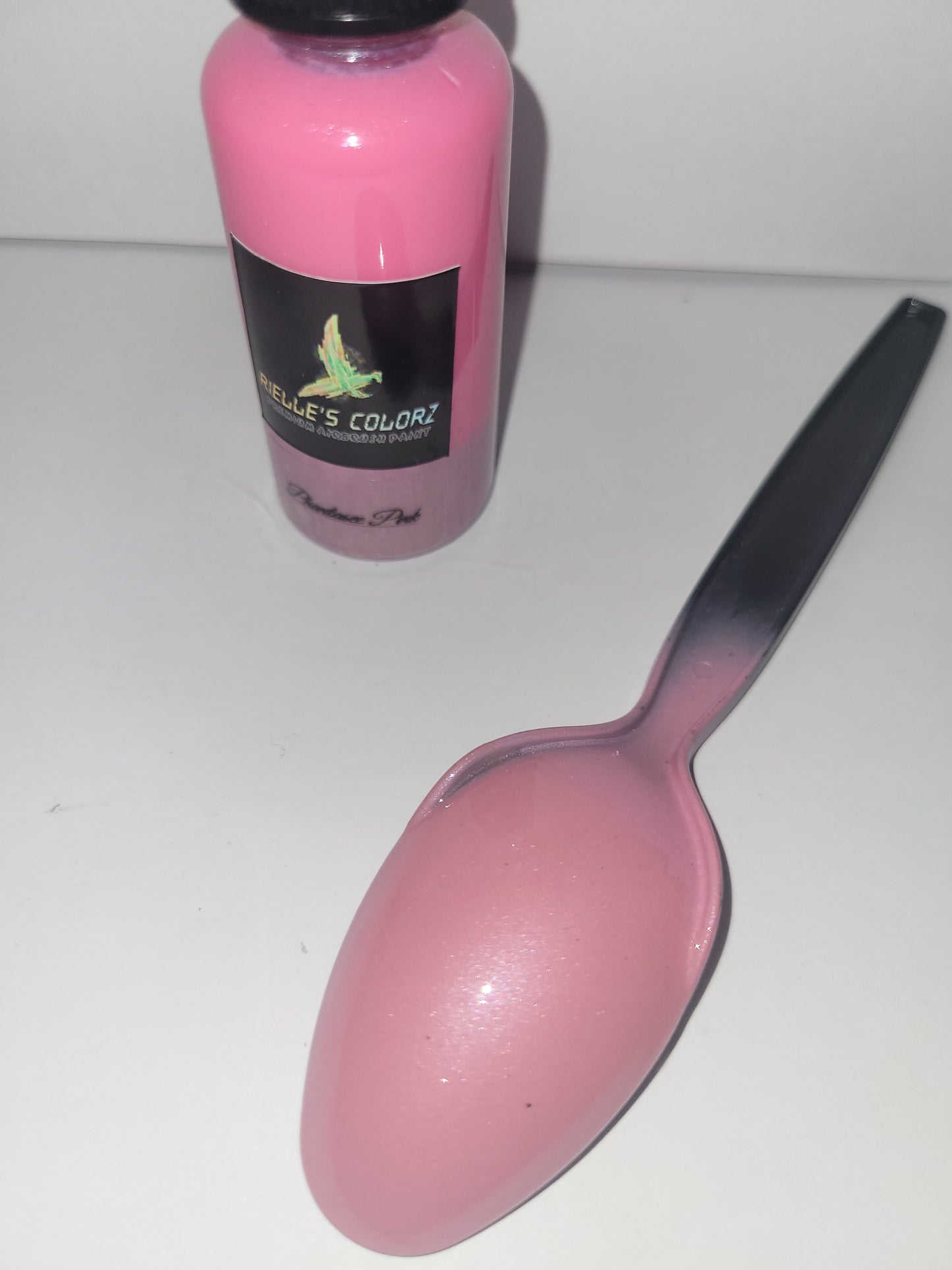 Rielle's Colorz: Phantasee Pink